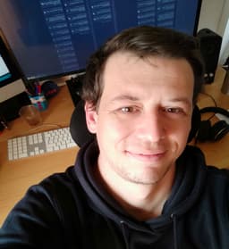 photo de Xavier Genolhac qui est un membre du staff Club306 